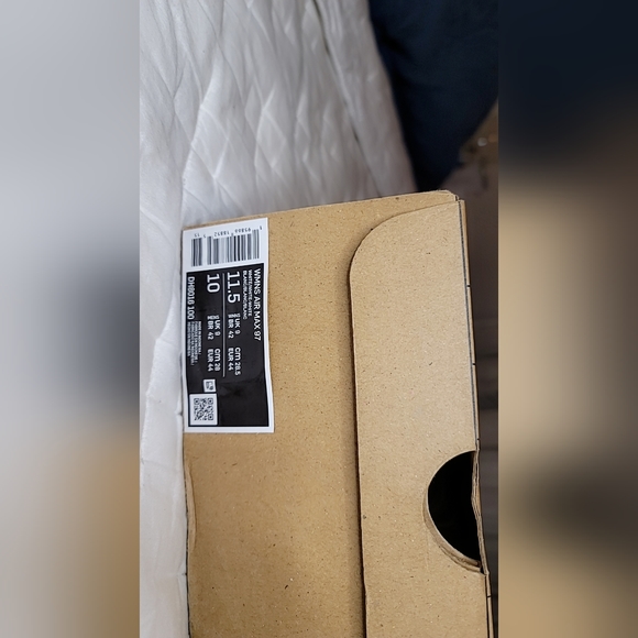 ***SOLD*** Nike Air Max 97' in all white size 11.5 womens or 10 men - Picture 5 of 8